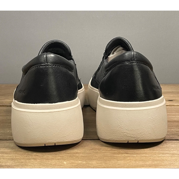 Vionic Women's Kearny Sneaker Size 7 Wide Black Leather Slip On Flat - Picture 7 of 15